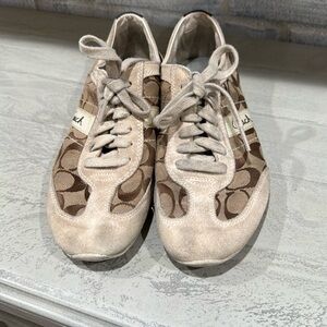 Coach logo sneakers size 9
